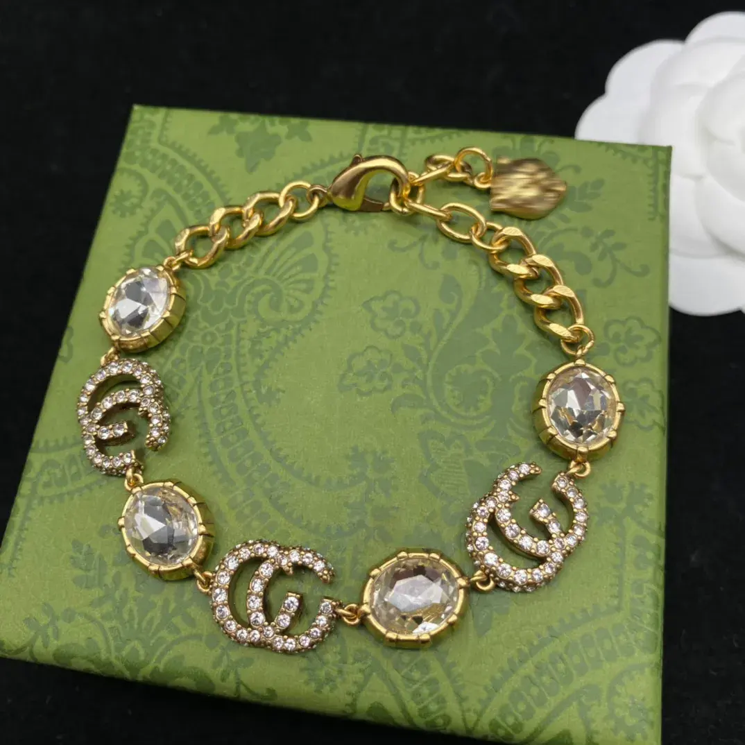 Designer Style Antique Gold Link Bracelet - Elegant Floral Pattern Jewelry - Image 5